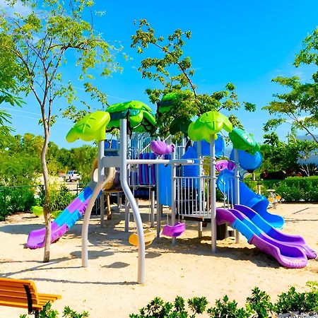 Cayman Luxury Rentals At One Canal Point Джорджтаун Экстерьер фото