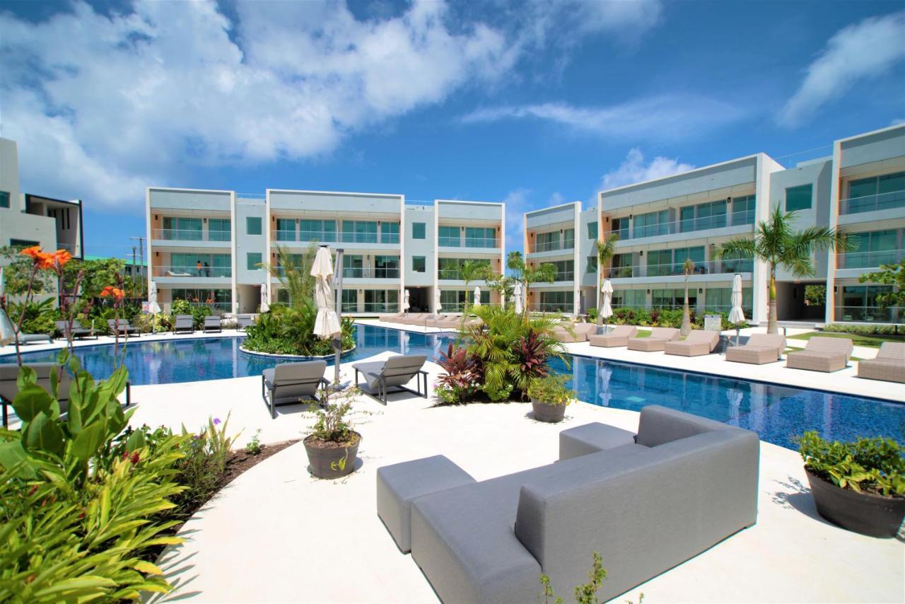 Cayman Luxury Rentals At One Canal Point Джорджтаун Экстерьер фото