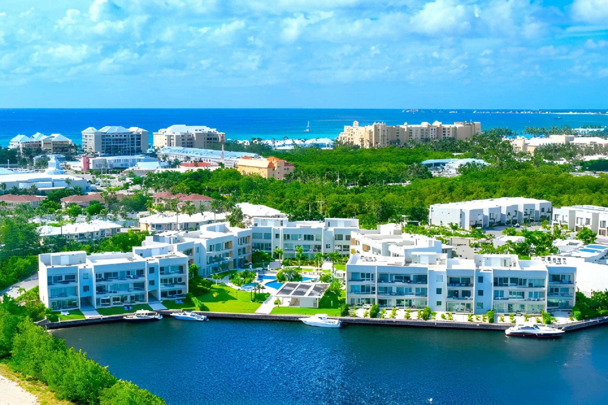 Cayman Luxury Rentals At One Canal Point Джорджтаун Экстерьер фото